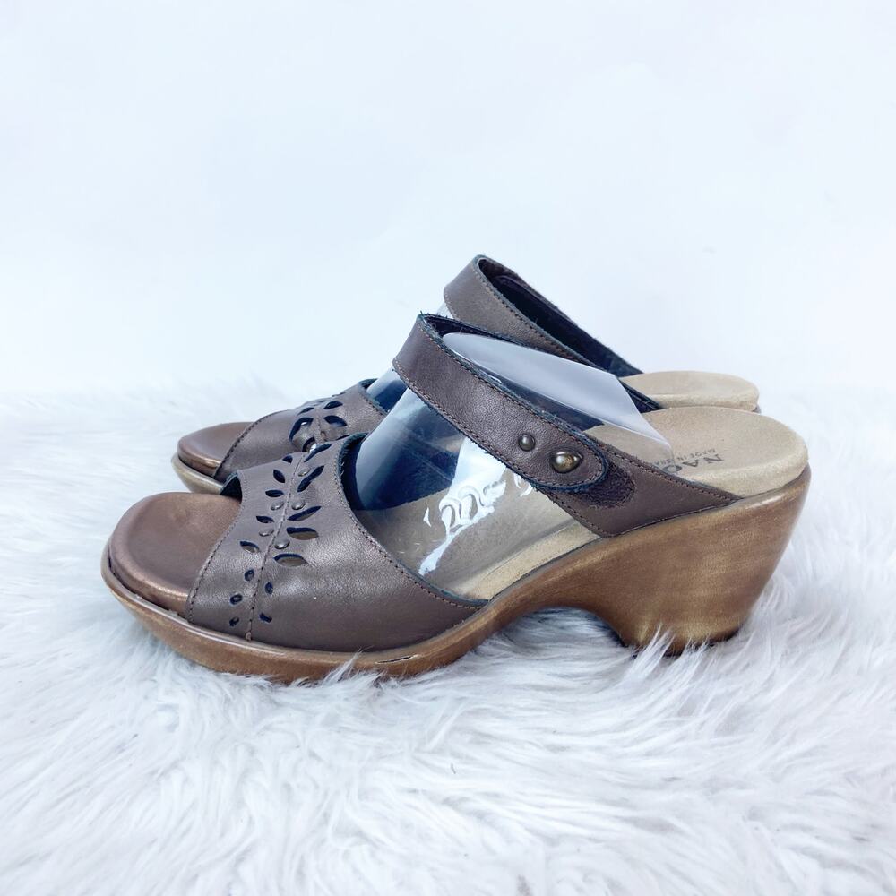 Naot Womens 38 EU 7 US Brown Leather Slip On Studded Two Strap Platform Sandals - Picture 6 of 16